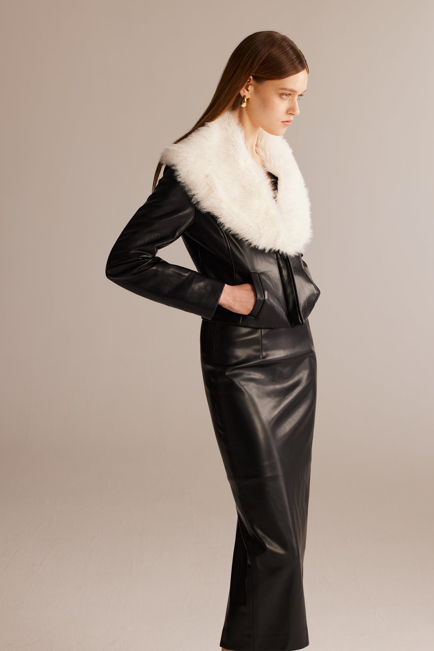 Black Faux Fur Collar Short Leather Coat