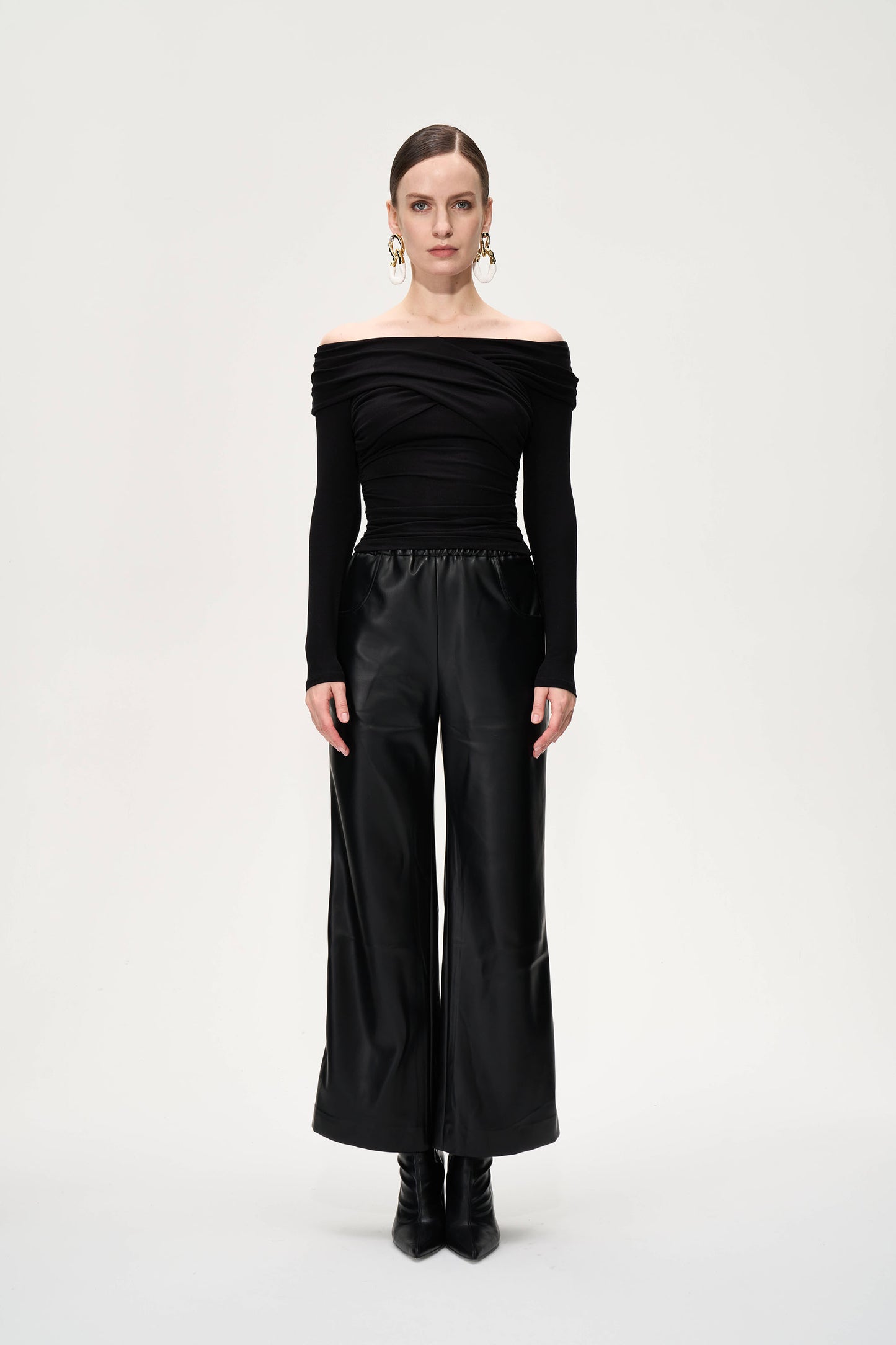 Elastic Straight-leg  Leather Pants