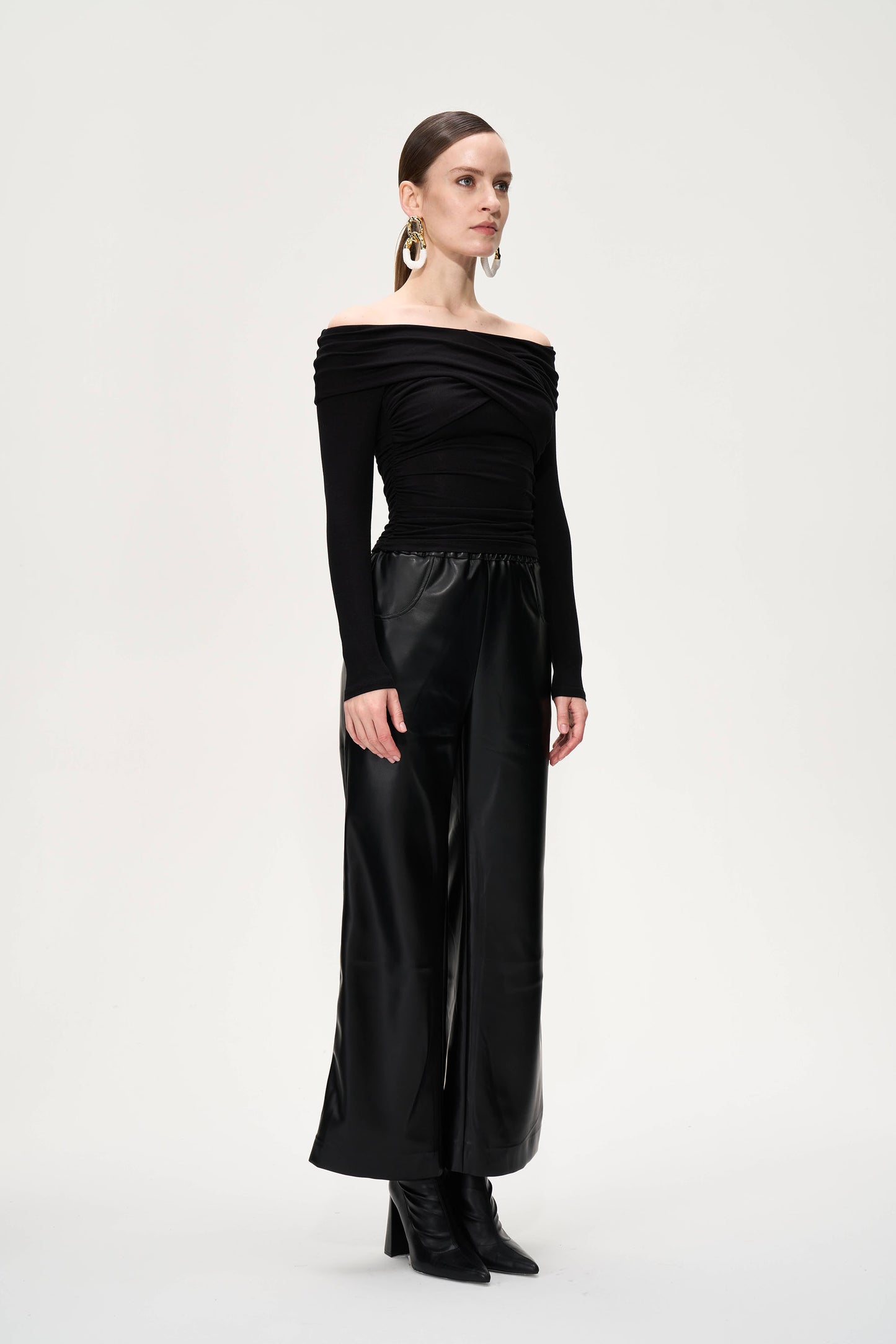 Elastic Straight-leg  Leather Pants
