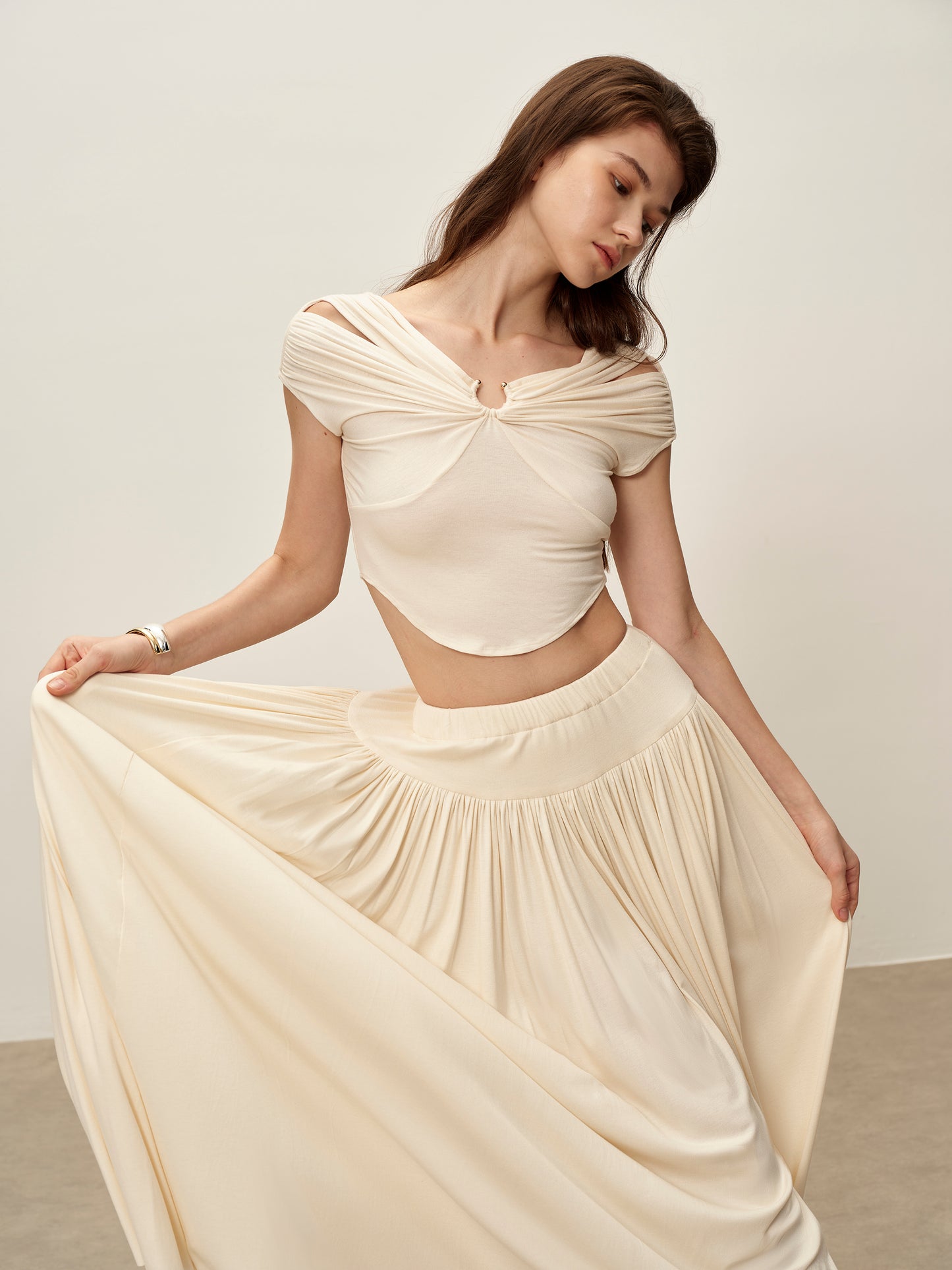 White Metal Ring Top