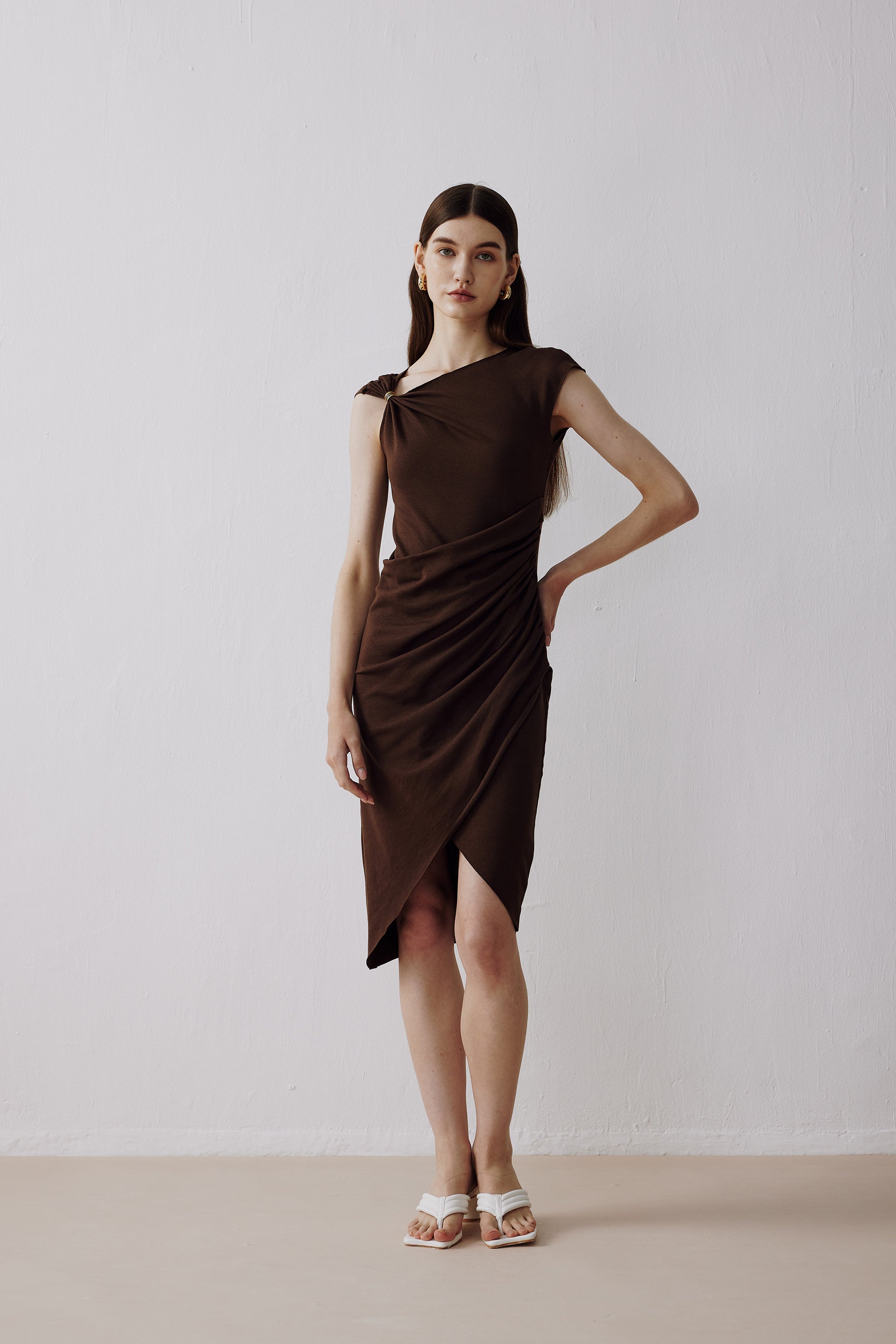 Knitted Asymmetrical Dress Brown SIJIASUDIO Knitted Asymmetrical Dress Brown SIJIASUDIO