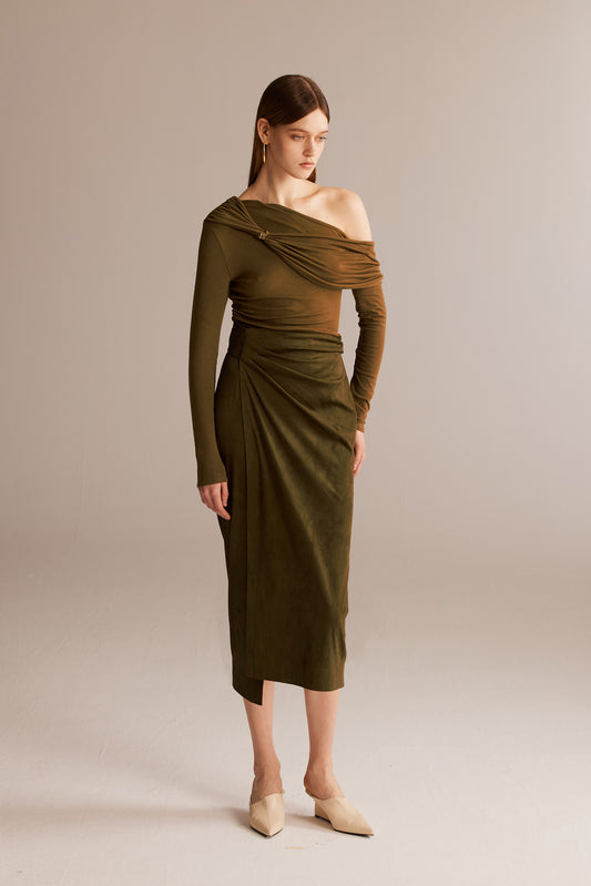Olive-brown One-shoulder Pleated Metal Button Knitted Top